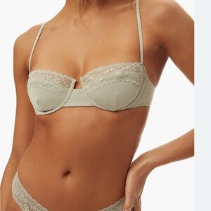 Balconette Lace Bra WeWoreWhat size small